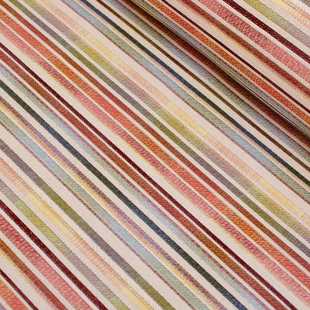 Tkanina gobelinowa to dekoracyjny materiał o gęstym splocie, który wyróżnia się eleganckimi, często artystycznymi wzorami.