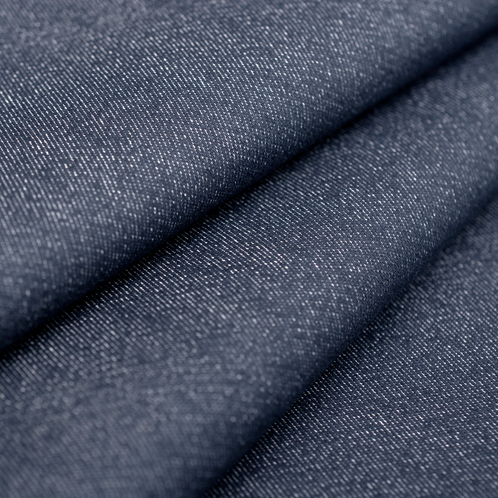 Jeans Prime to wysokiej jakości bawełniana tkanina jeansowa o klasycznym wyglądzie i nowoczesnym komforcie.