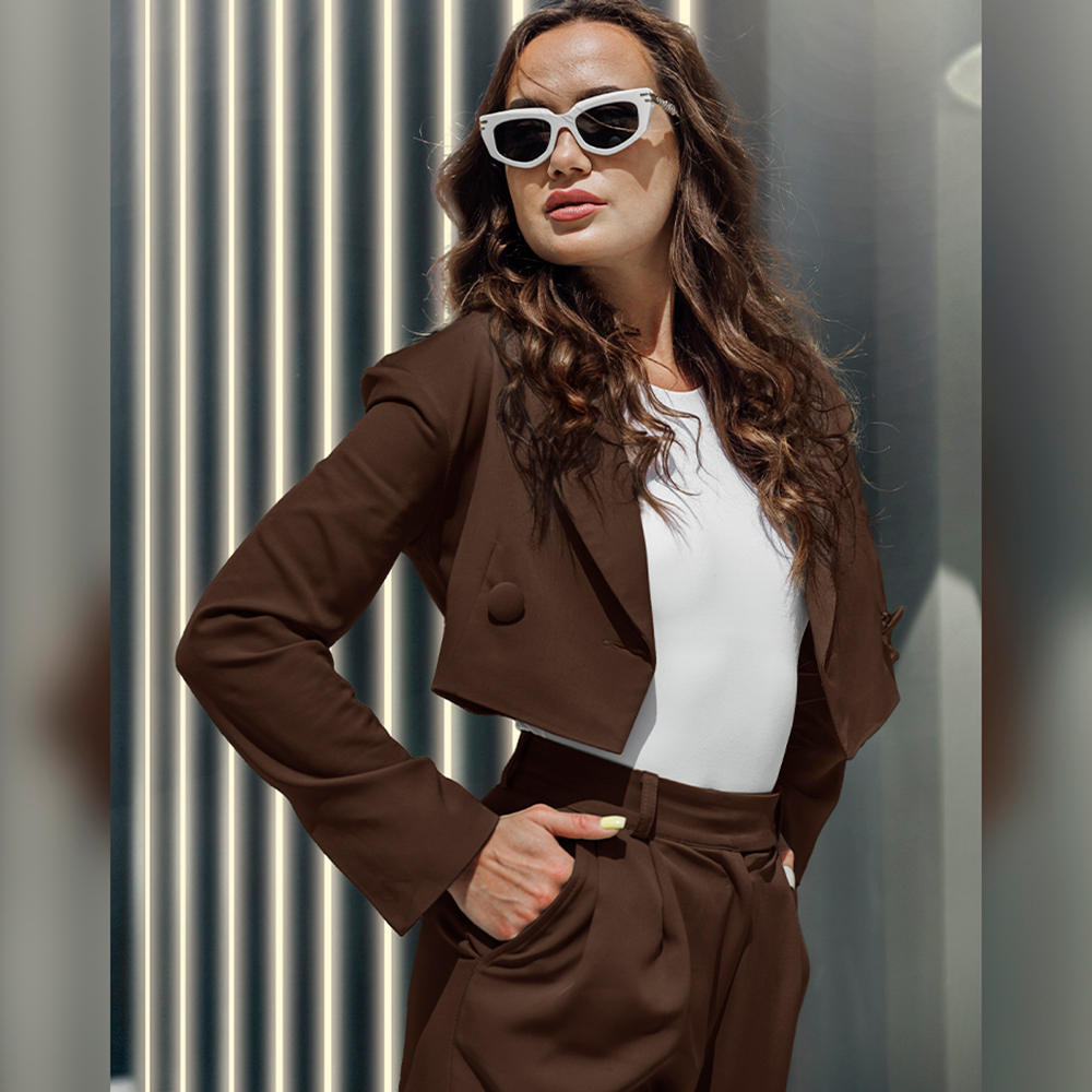 Wysokiej klasy tkanina ubraniowa Jaguar wykonana z najlepszej jakości włókien.