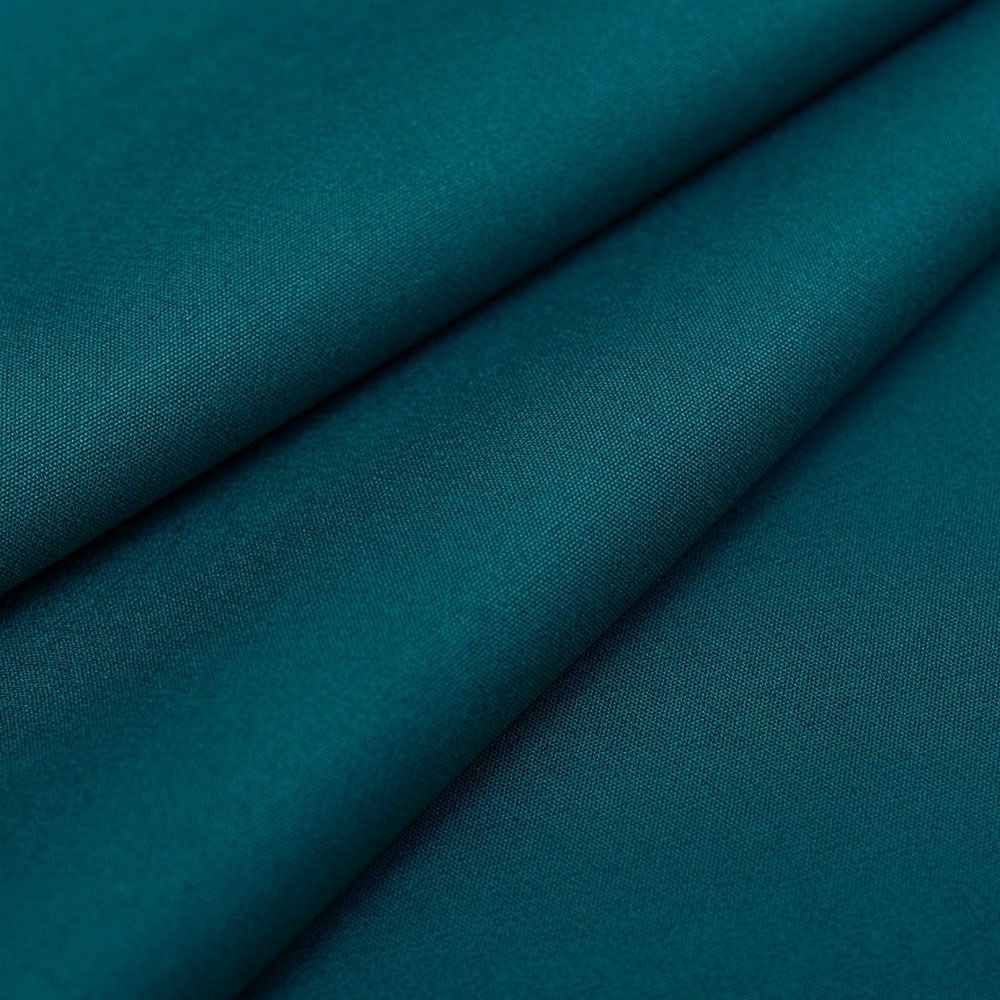 Doskonałej jakości tkanina Karelia, świetnie sprawdzi się jako sukienka, spódnica, żakiet czy spodnie.