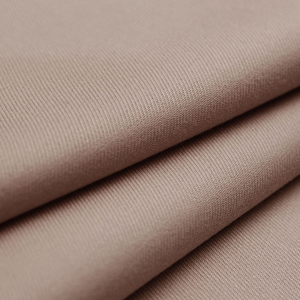 Tkanina PRADA - Doskonałe połączenie naturalnych włókien wiskozy, elany oraz lycry.