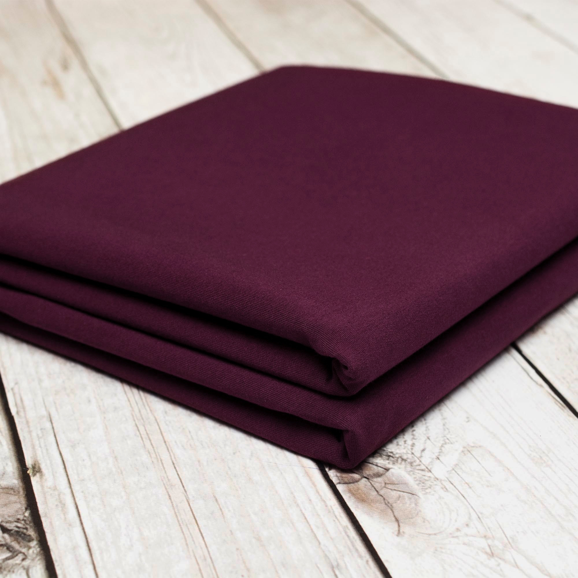 Bawełniana dzianina dresowa o spodzie pętelkowym.