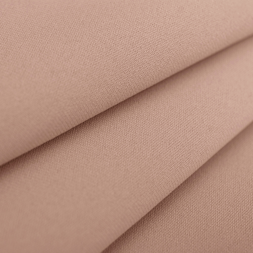 Tkanina Elizabeth to propozycja premium, która zachwyca elegancją i dopracowaną, szlachetną strukturą.