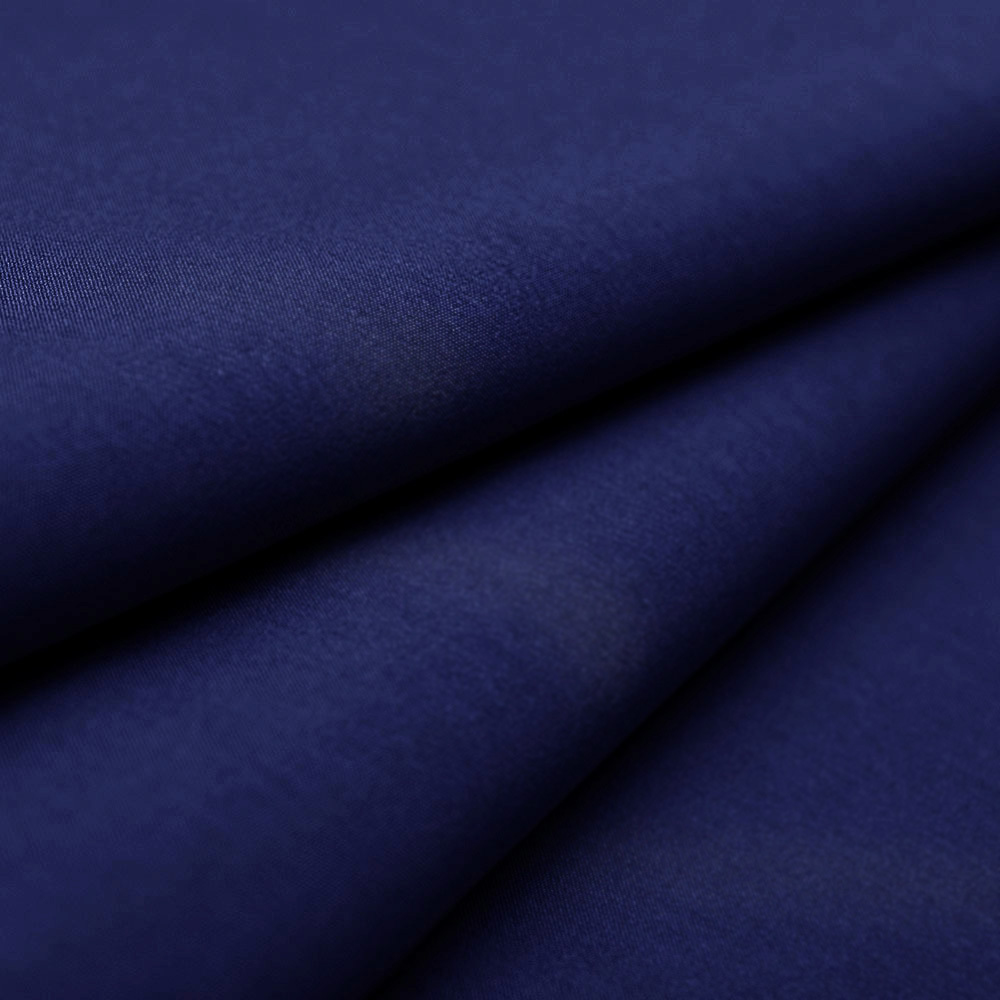 Doskonałej jakości tkanina Karelia, świetnie sprawdzi się jako sukienka, spódnica, żakiet czy spodnie.