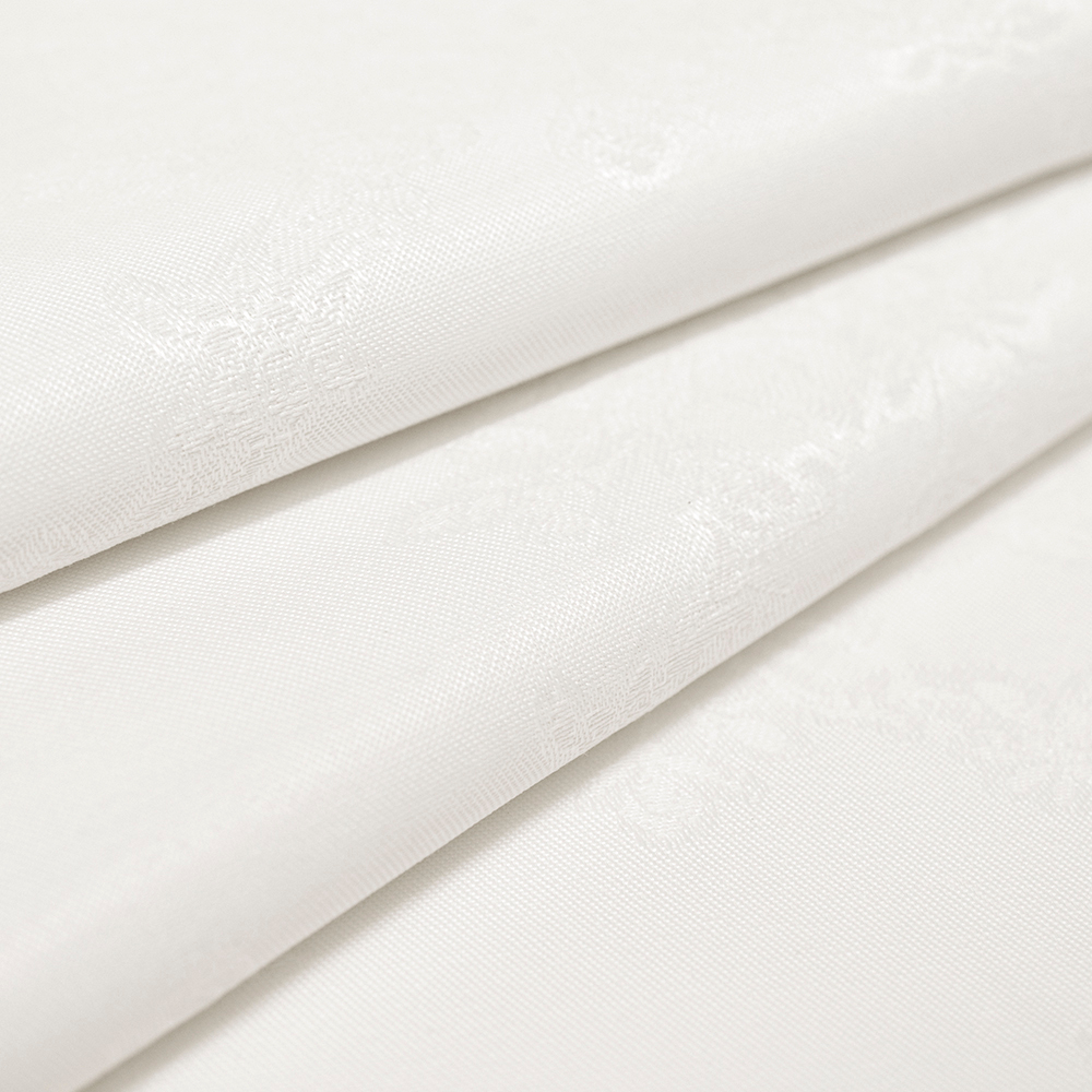 Tkanina w typie żakardowym,&nbsp;przeznaczona na obrusy, bieżniki oraz serwetki.