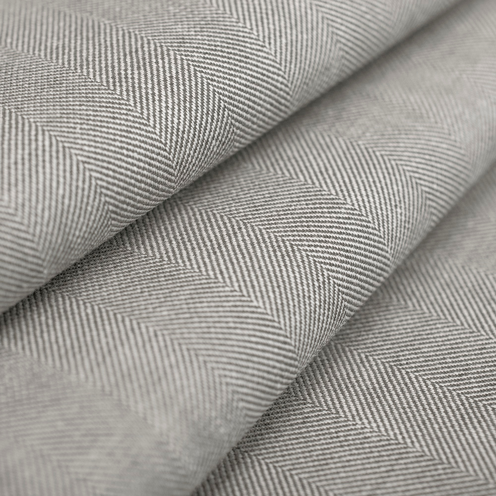 Tkanina bawełniana w jodełkę to idealny wybór dla osób, które cenią modę łączącą styl i wygodę.