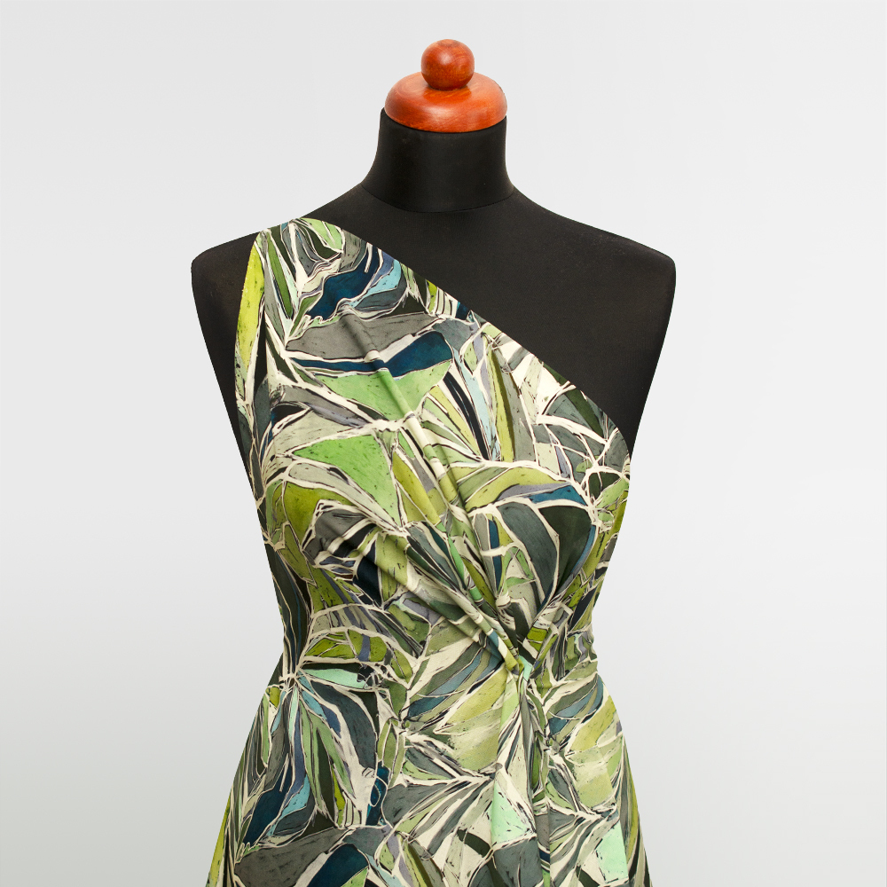 Tkanina z połączenia lnu i tencelu czerpie z obu włókien to, co najlepsze, ale to właśnie len nadaje jej wyjątkowy, naturalny charakter.