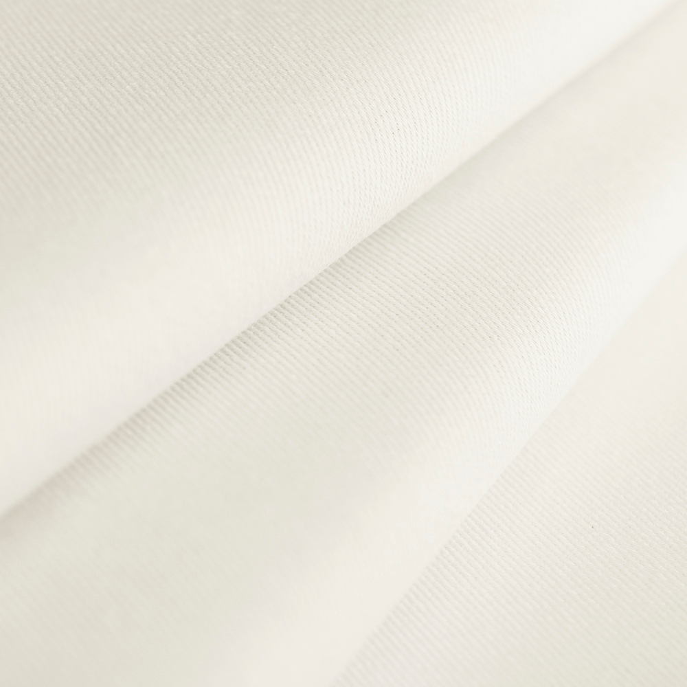 Jeans Prime to wysokiej jakości bawełniana tkanina jeansowa o klasycznym wyglądzie i nowoczesnym komforcie.