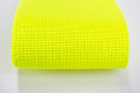 Taśma gumowa w kolorze Fluo.