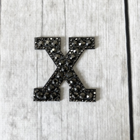 Aplikacja o wymiarach: 5,2 cm x 5,2 cm.