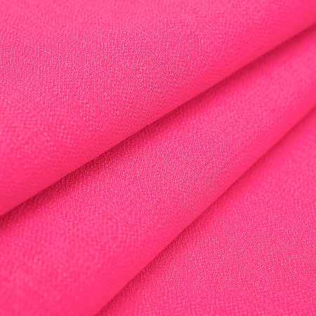 Wiskoza Salma – wysokogatunkowa tkanina wiskozowa, której głównym atutem jest delikatna faktura nawiązująca do splotu lnianego.