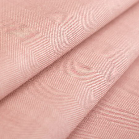 Tkanina bawełniana w jodełkę to idealny wybór dla osób, które cenią modę łączącą styl i wygodę.