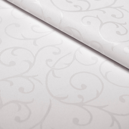 Obrusowa tkanina typu żakardowego w kolorze białym.