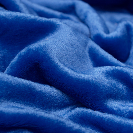 Minky Polar – dwustronna dzianina z krótkim włosem, niezwykle przyjemna i miękka w dotyku.