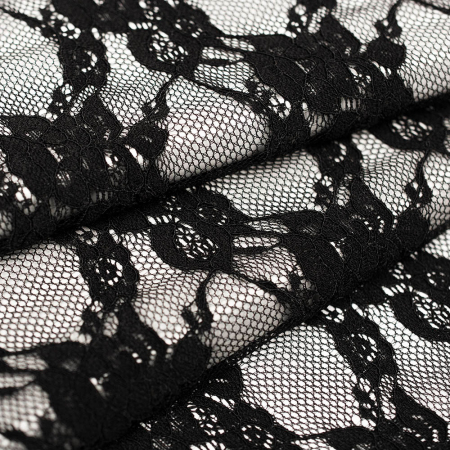 Koronka na elastycznej siatce to wyjątkowa tkanina, która łączy subtelność z wygodą użytkowania.