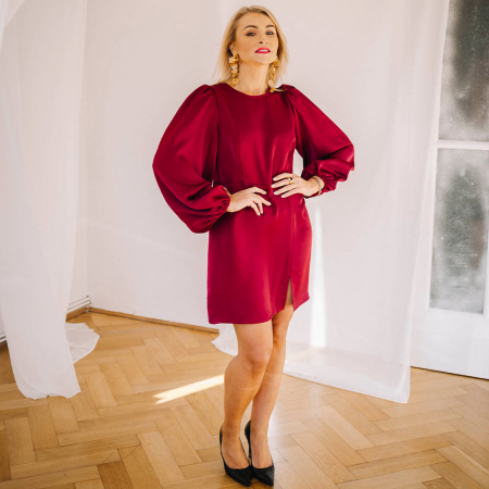 Wiskoza&nbsp;VERONA - lekka i zwiewna tkanina, bardzo szykowna, w jednolitym kolorze.